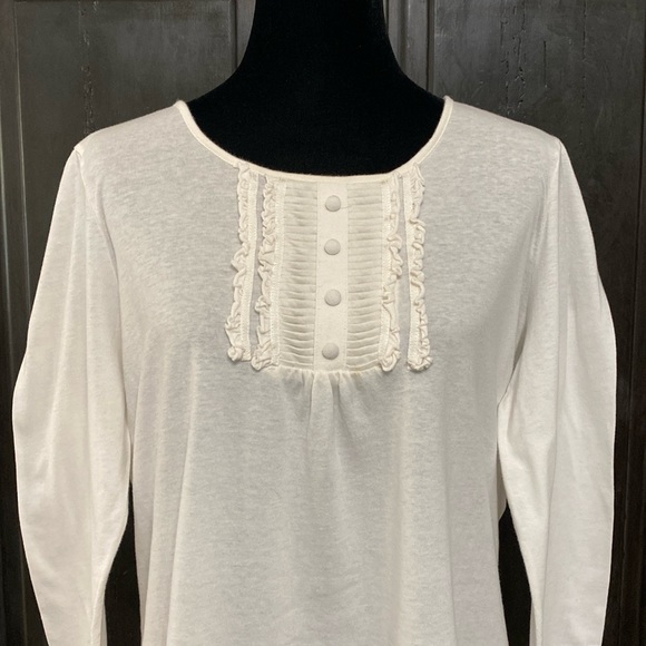 Basic Edition off wht OS longsleeves blouse. Size Large - Picture 4 of 10